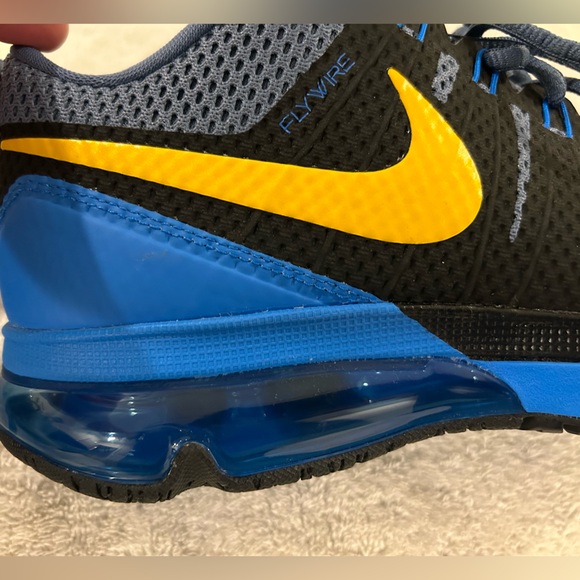 Nike. Air max Flywire men’s size 10 new, non smoke non pet home . NEW - Picture 6 of 11